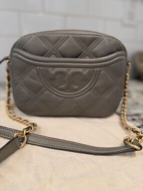 Tory Burch Quilted Gray Leather Crossbody with Gold Chain